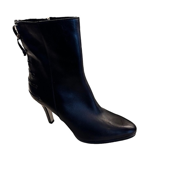 Tahari zip Booties - Picture 2 of 6